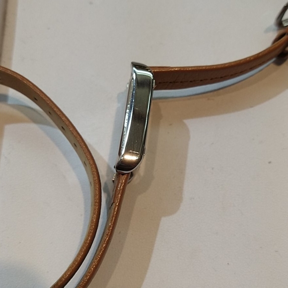 NWOT Stella & Dot leather wrap around watch - Picture 5 of 9